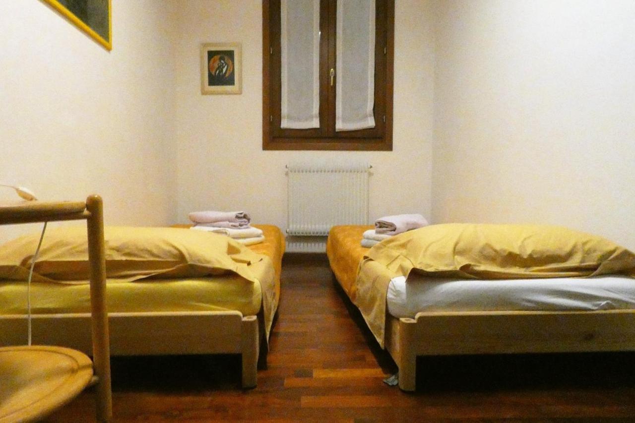 Mamma Mia On Ground Floor With Private Parking Tv-Venice Treviso Buitenkant foto