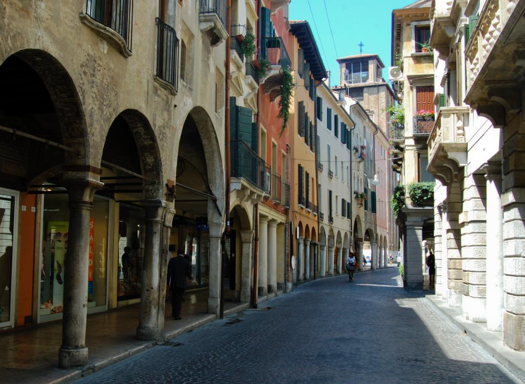 Mamma Mia On Ground Floor With Private Parking Tv-Venice Treviso Buitenkant foto