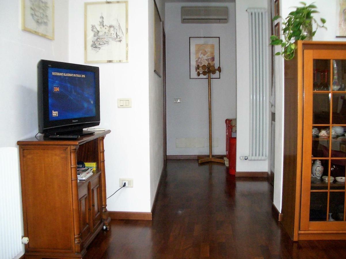Mamma Mia On Ground Floor With Private Parking Tv-Venice Treviso Buitenkant foto